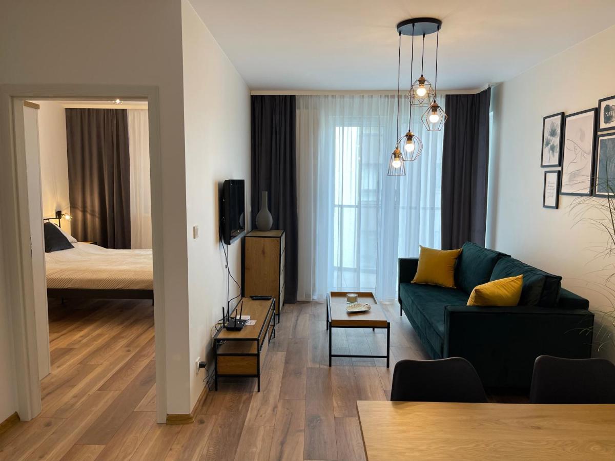 Newport Industrial Apartment Warsawa Bagian luar foto