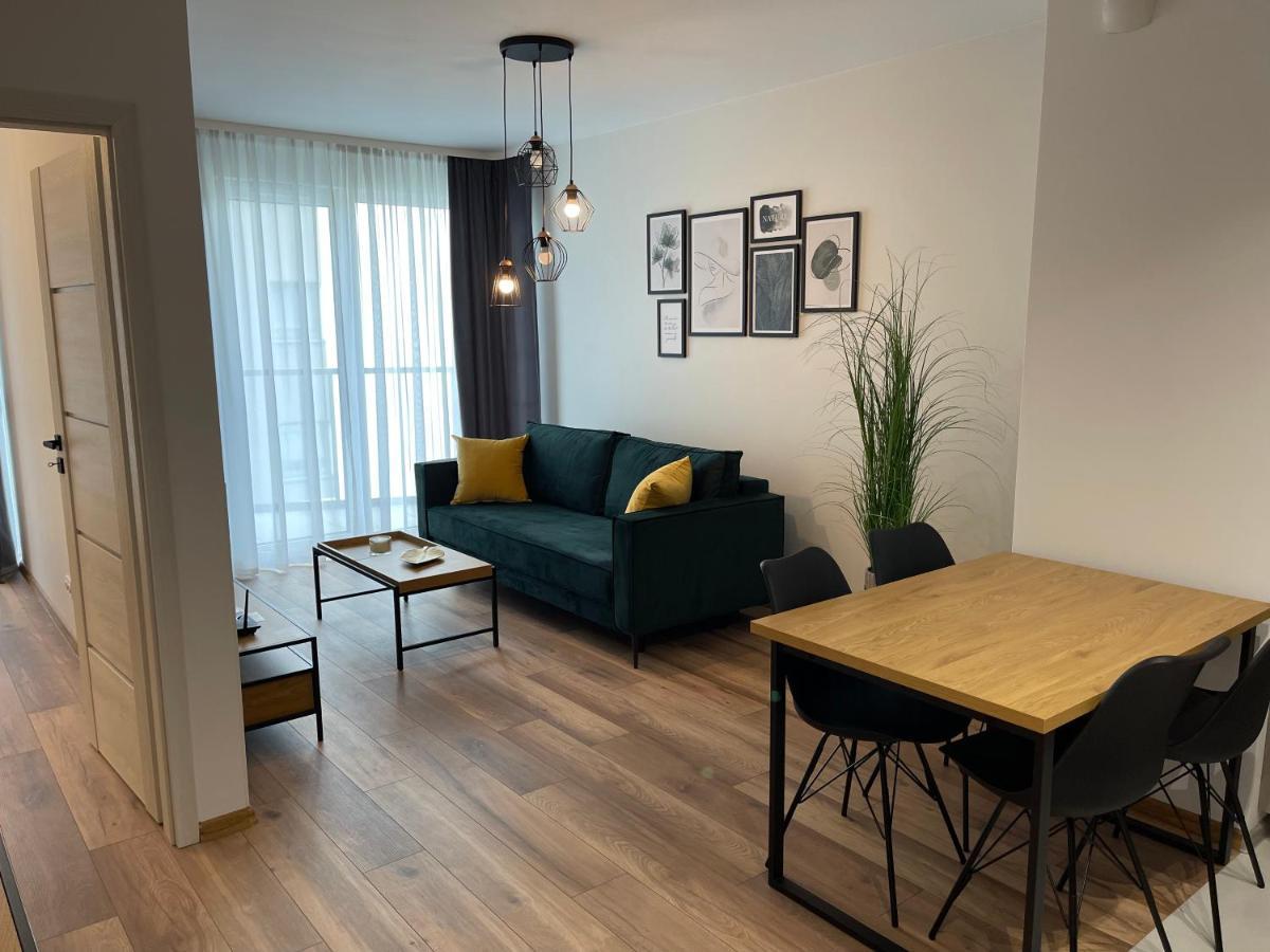 Newport Industrial Apartment Warsawa Bagian luar foto