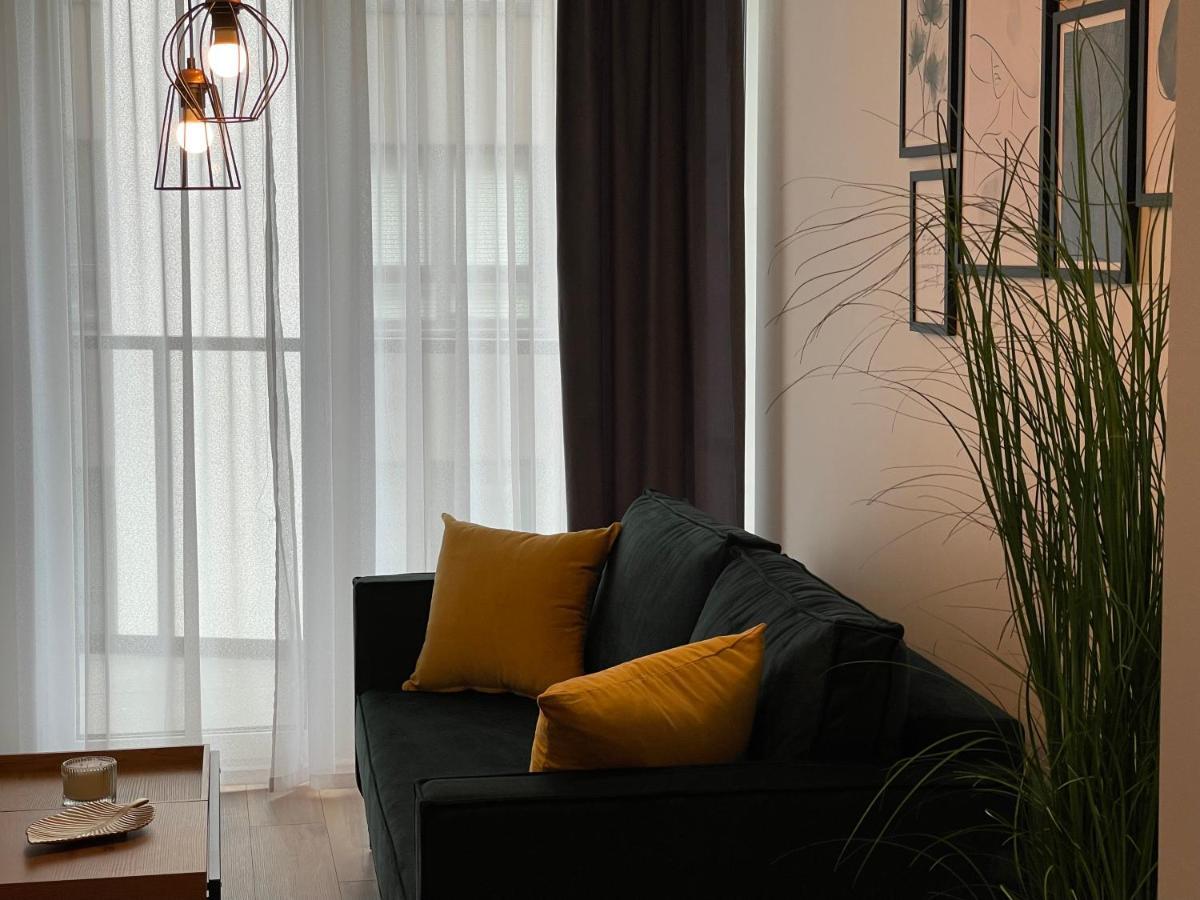 Newport Industrial Apartment Warsawa Bagian luar foto