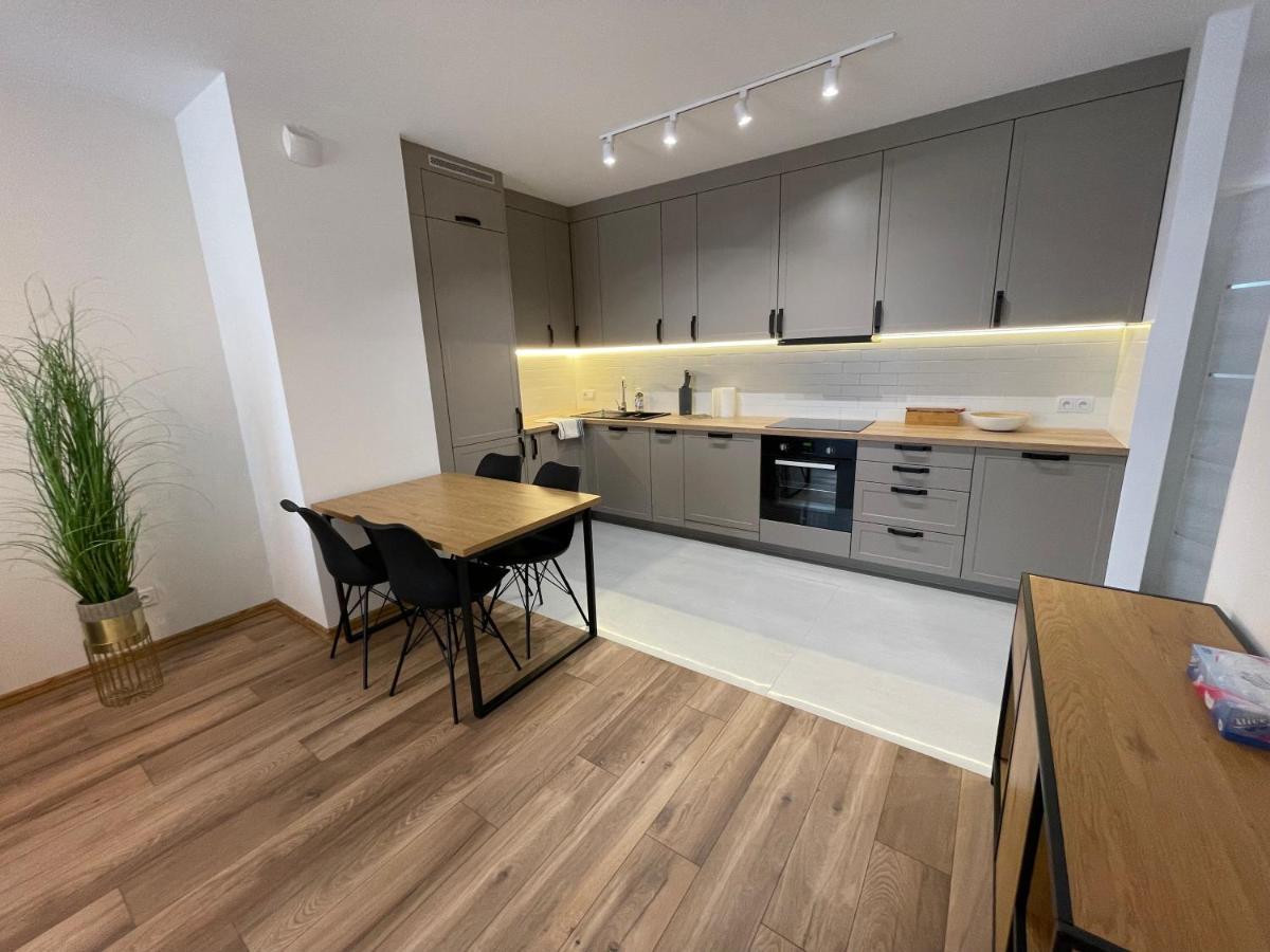 Newport Industrial Apartment Warsawa Bagian luar foto