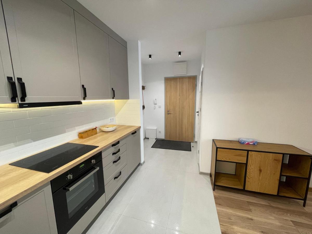 Newport Industrial Apartment Warsawa Bagian luar foto