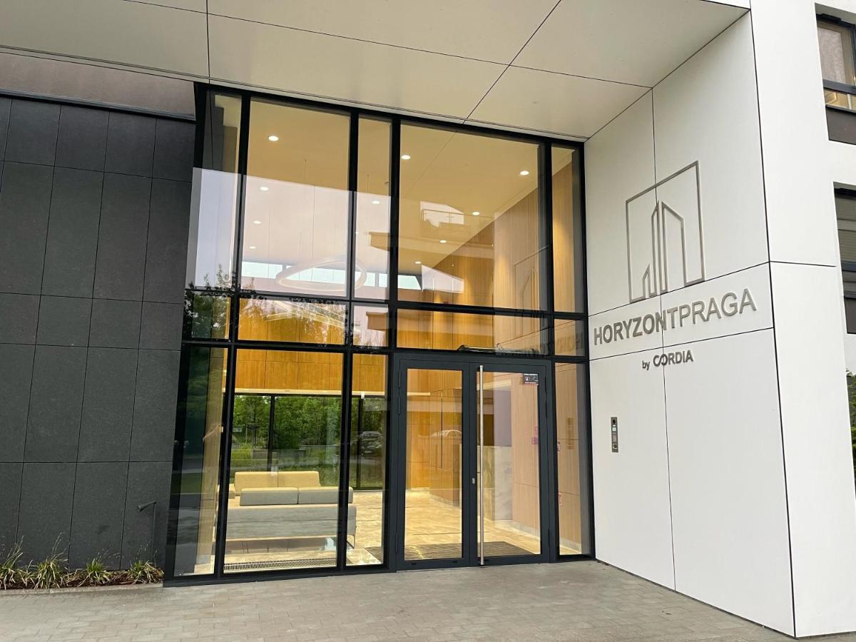 Newport Industrial Apartment Warsawa Bagian luar foto